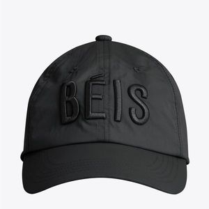 NWT The Beisball Cap in Black